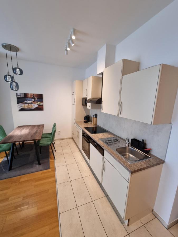City Appartements Villach Esterno foto