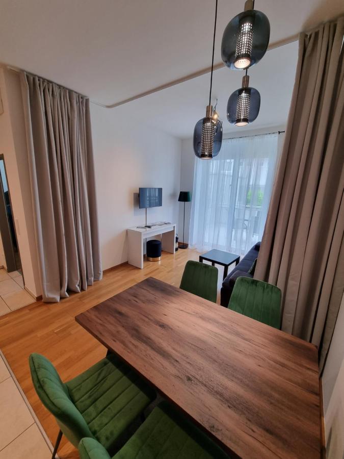 City Appartements Villach Esterno foto