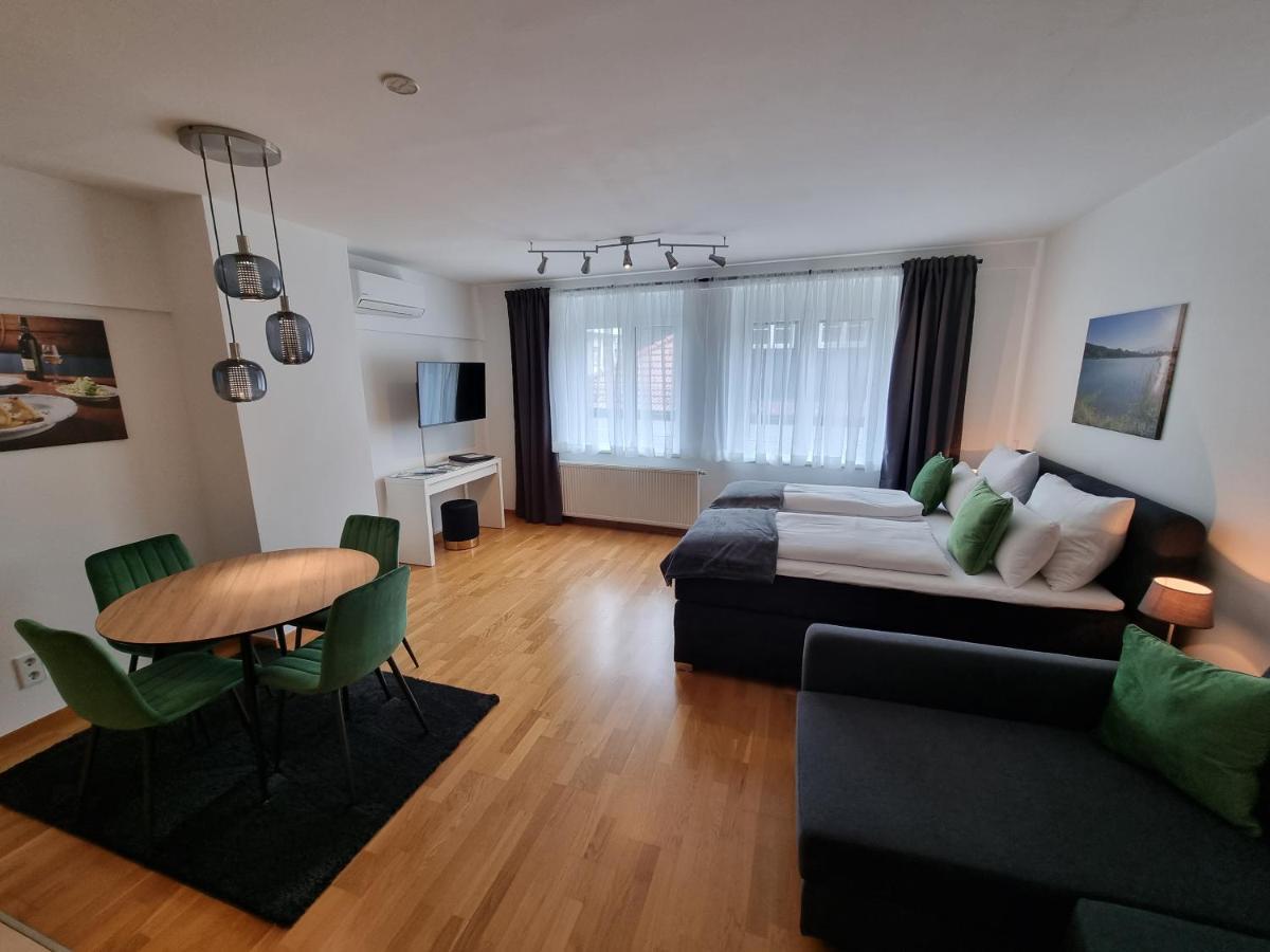 City Appartements Villach Esterno foto